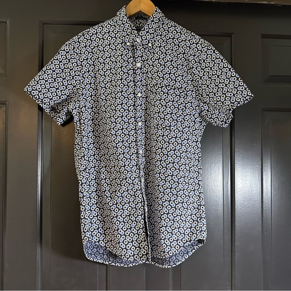 J Crew Flex Washed Floral Button Front Shirt Men Medium Daisy Navy Blue(K) - Picture 1 of 7